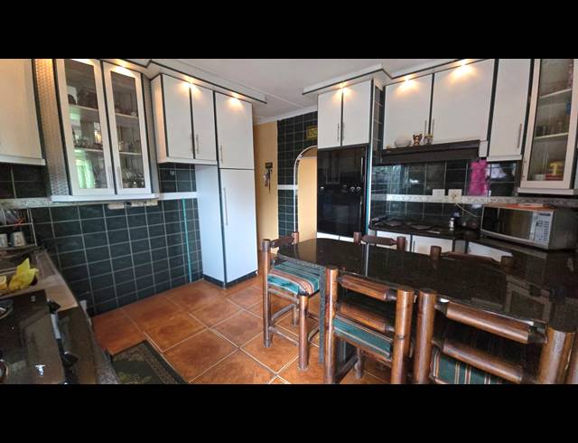 5 BEDROOM HOUSE FOR SALE IN SHALLCROSS